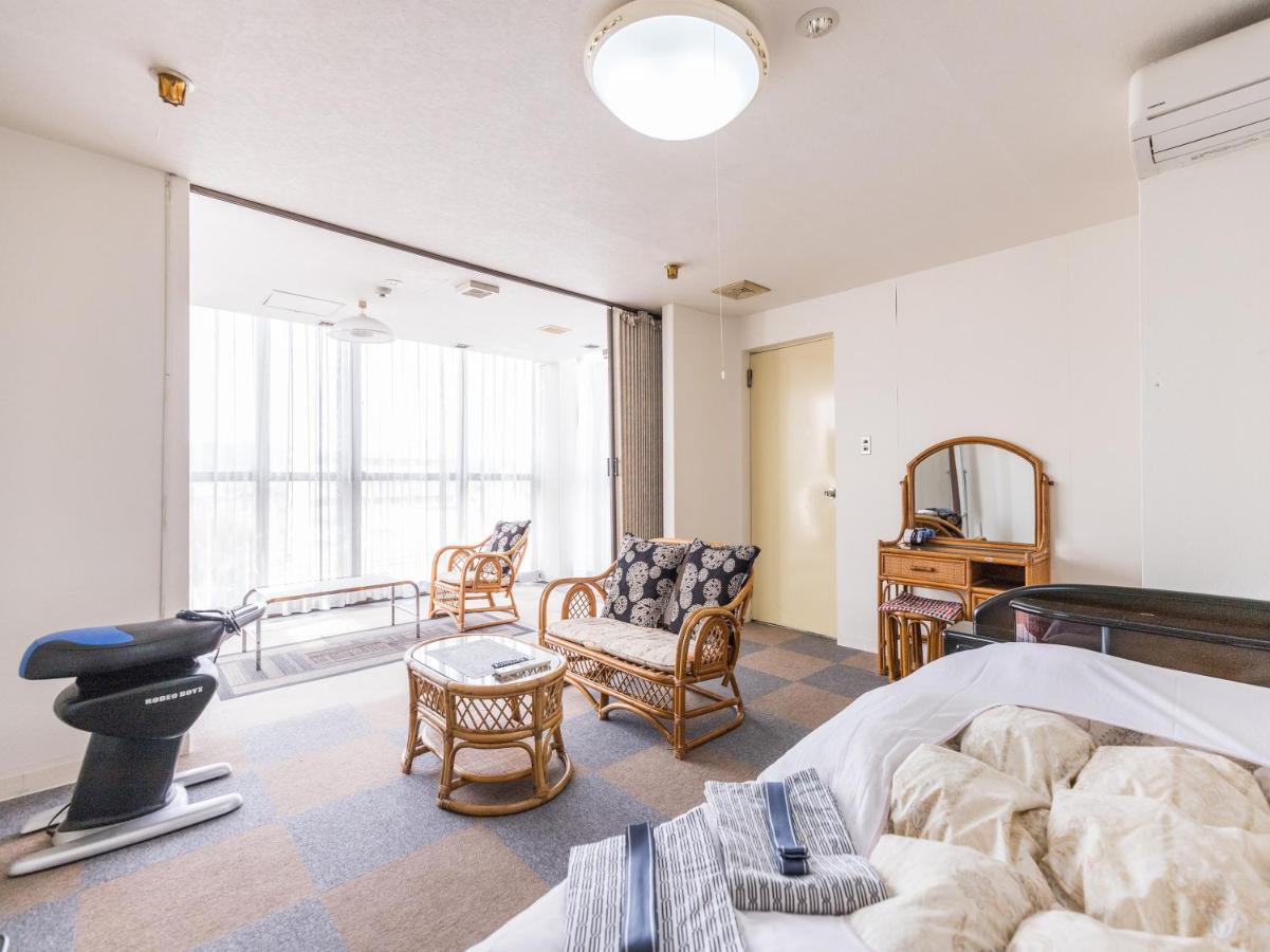 Oyo Joetsu Central Hotel Takada-Nakamachi Zewnętrze zdjęcie